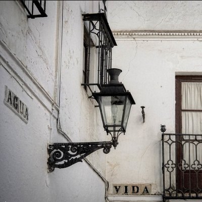Queremos una Sevilla mejor.
Para vivir y prosperar, no un producto de inversión especulativa.
También en Bluesky: @sevillavivir.bsky.social