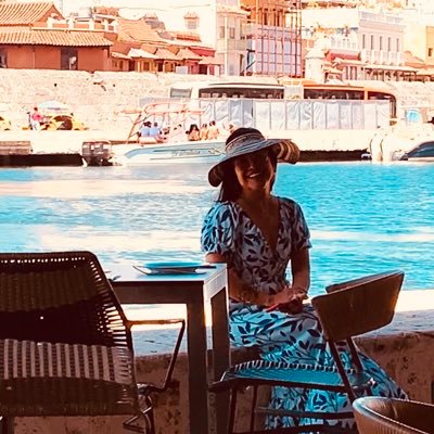 RamosCalvete's profile picture. Abogada ,Constitucionalista.