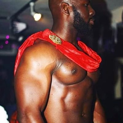 black | muscle | nude | art | workout | performer | artist | Adult Content Here 🔞 Please scroll at your own risk!! 
Naked Sip N Paint Model ( NYC ) Book me!!