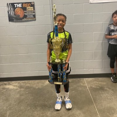 901 🏀⭐️ 2031 👩🏽‍🎓PG | Real Deal| Wizard City Hoops