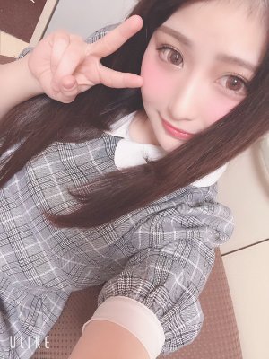 g1kkb4ensr9's profile picture. スケベつぶやき多め♡いい人いないかな？20さい💛