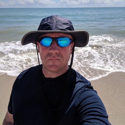 Retired Firefighter/Medic widower/dad, golf and hockey fan 🇮🇪