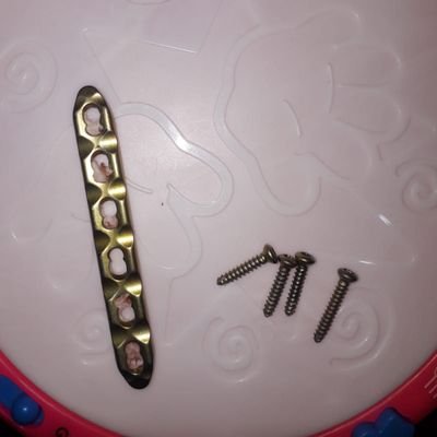 anshul92878702's profile picture. nothing much