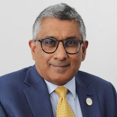 KassamAshif's profile picture. Helping you explore blindspots in your life journey and providing the platform for personal and entrepreneurial growth