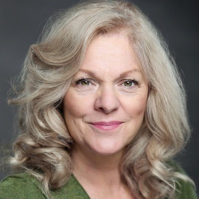 She/Her
@33LTD 
#Gwed ITV Grandma Pat 
#DoctorWho #AlmasNotNormal @SoLuckyMusical currently touring as Ivy
https://t.co/oy03tWYPXN