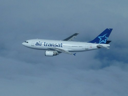 fly_them_planes's profile picture. Father, husband, hockey fanatic and fly planes for a living