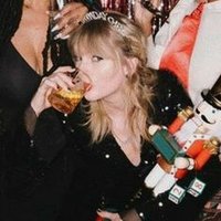 e (@folklorekt) 's Twitter Profile