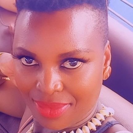 selekett's profile picture. 🥰