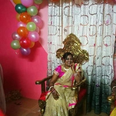 मेरे सभी दोस्तों और परिवार को प्यार