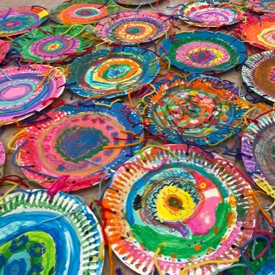 artwithMrsDiaz's profile picture. Art Teacher at Woodland Elementary School