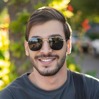 Founder of: 💼 @karensystemcom 🌐 @iraniarzcom 🌐 @zohalhostcom