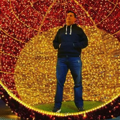 Emprendedor y tecnológico | Fiel creyente en la Libertad y la Igualdad