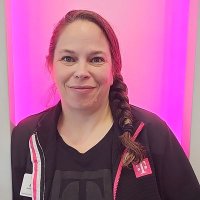 Alix (@magentalake) 's Twitter Profile Photo