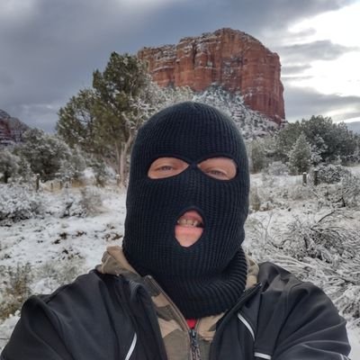 andreypetrovi's profile picture. ADVENTURES IN THE LITTLE SEASON