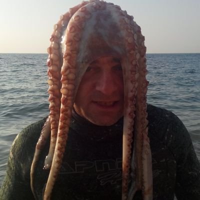 CE HAP lılarla şhaddacık geçen digital içerik üreticisi
Trabzonlu