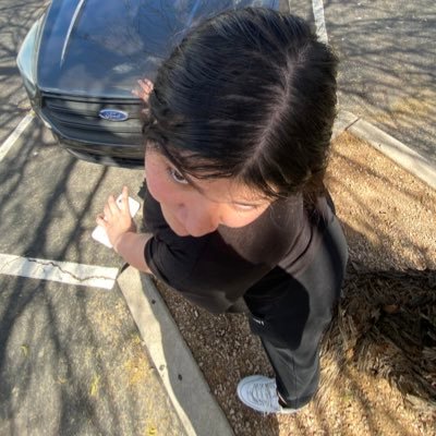 ximenalozoya18's profile picture. hi:)