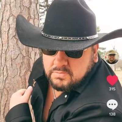 Boombabyboom64's profile picture. Horse 🐎 Handicapper since 2010
I just started back up in 2024
starting June 1st I will be charging $5.00  for 2 tracks you can Venmo me @Stephen_64