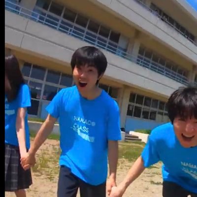 関大１年登校→うつ病→２年休学・中途退学→ニート 現に配膳ロボットがいるんやから労働者の最適な人数が減る、生活保護の就労指導を生存確認にしてベーシックインカムにし、大学生でも持ち家があっても受けれるようにすればいい、それ以上稼ぎたい人はロボットの点検・修理をすればいいという思想の持ち主。大富豪・野球・睡眠が好き