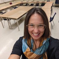 Ms. Alves (@ideaxploration) 's Twitter Profile