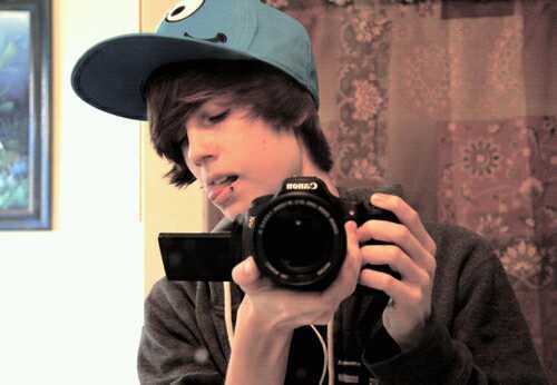 WaleWorldwide's profile picture. He followed since 4th november of 2011 at 5:00 p.m