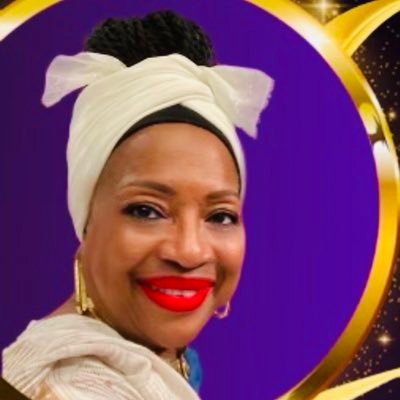 KareemahSpeaks's profile picture. International speaker.                     Public speaking coach.            Wellness entrepreneur.