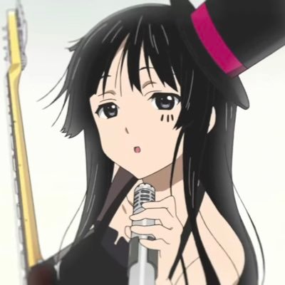 けいおんと物語シリーズとボカロが好きな人|Twitch.サッカー.アズレン(大湊)|前垢消えたので2代目