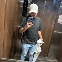 Sam Lopez π¦
βοΈππ½ββοΈ: (@sslzdv) 's Twitter Profile