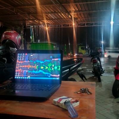 SukunPutih15's profile picture. ready