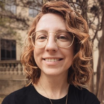 Digital Engagement Librarian at LSU  |  PhD in English from LSU  |  She/her