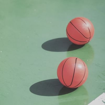 농구하는 성인 사람. 최애는 권준호 코구레 키미노부 차애는 뿅쟁이 지옥에서 올라온 모든 CP 다먹는 사람. 주력은 댐준 / 우명 / 갑타 다 좋아함. 종수 영상에 댓 다는 엑스트라들 빼고