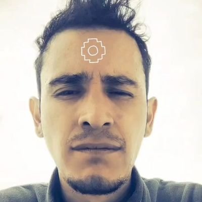 Piso más los cerros que las ciudades me relaciono con más animales que personas. Gestor cultural, Dramaturgo, amigo de un quillillico.