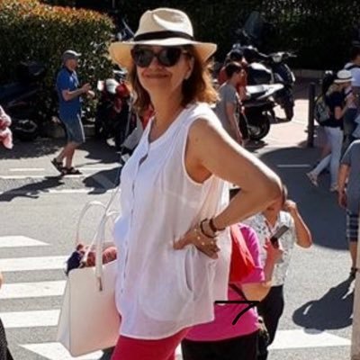 Veritas71597012's profile picture. Injustice is never justice. ´Non je ne regrette rien’-Édith Piaf. #Resist. No DM. Be kind to animals. ‘For What it’s Worth’-Buffalo Springfield