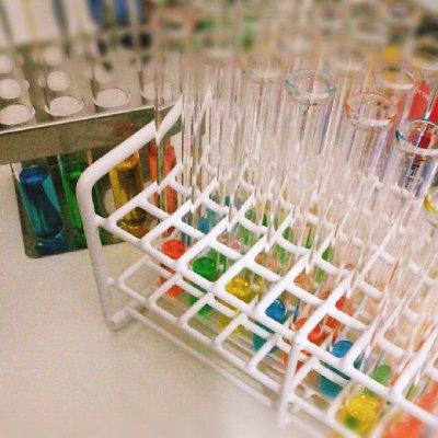 science_a_ohta's profile picture. サイエンスを分かる人にも分からない人にも素敵なアートとしてサイエンスを生活の一部に取り入れてもらいたい…
勝手に名付けて始めた「サイエンスアート」。オオタサイエンスアートのアカウントです。
サイエンスコミュニケーションやイベント参加、作品紹介以外は中の人アカウントで→オータアユミ（@ohta3channel）