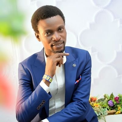 jolakazeem's profile picture. An educationist,football aficionado,a football analyst and a strong believer in God,with God all things are possible. A football lover Real Madrid fans.