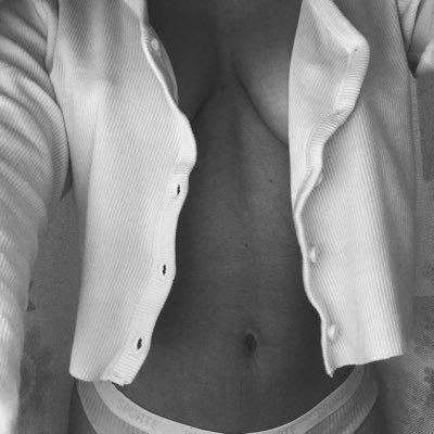 Deportista profesional de 19 años. VISITA MI CANAL DE ONLY FANS Y SUBSCRÍBETE 💦🔞♥️