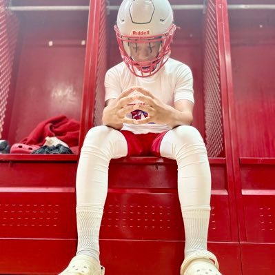 RB/CB/2025/3.3gpa/5’7/ weight 168/ANIMAL 😤/zyrellabercrombie7@gmail.com