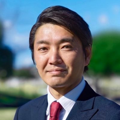 無所属【二中学区在住】清水に全力！！ しがらみのない、市民目線の政治！サラリーマンから政治家へ。食品メーカー、放課後等デイサービスを経験。元衆議院議員秘書。社会福祉法人つくしの郷評議員。法政大学卒業。清水で唯一の無所属です！！