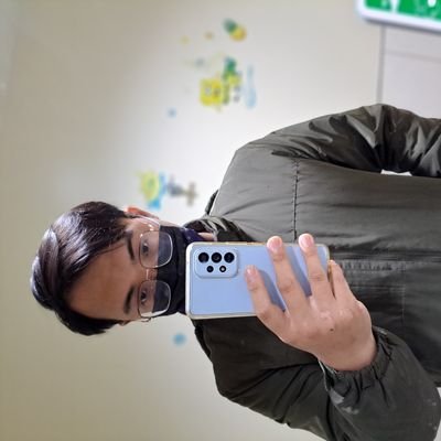 cn76933938498's profile picture. 