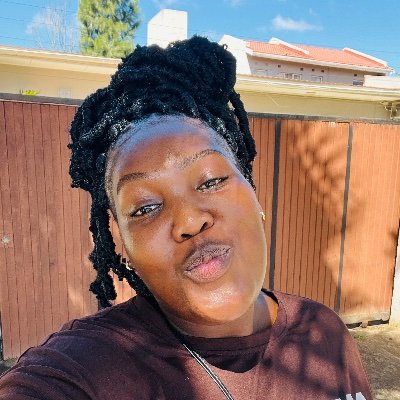 Siwe_Bakajana's profile picture. God 1st 🙏💖
Different in my own way💅
Limited edition❤😍
💊💊💉💉
NMU📚📚
🇿🇦
Golden smile😁😍😍😗
Unstoppable 🥰