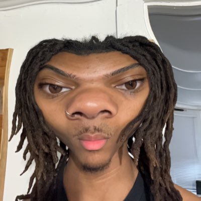 Drews_worldd's profile picture. I’m funnier on YouTube