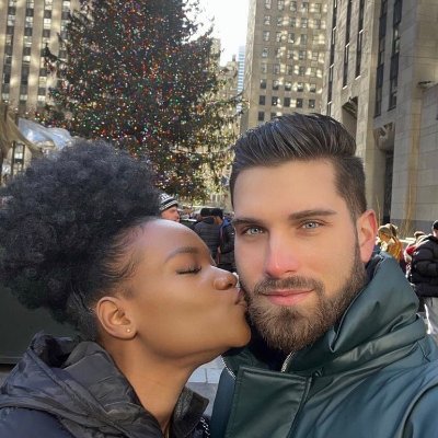 LoveBitcoin369's profile picture. 