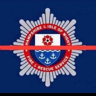 The official Twitter page for Rushmoor Fire Station. 5 x Watches - WW, BW, RW, GW and an RDS on call section. Real-time incident information given.