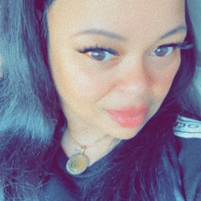 Consistently🧩Agitating 📍Script writer ✍🏼 Songwriter, Poet , Session Vocalist, Singer …Amatuer of Many Master of none♻️