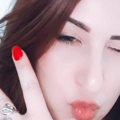 thocricho93's profile picture. Nurse ⚕ || Make up Addicted || F1 Lover - SF CL16 DR3|| Nerd ||