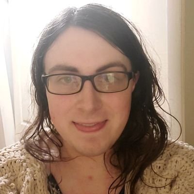30 She/They/Fae ||
Bassist, Vocalist, Multi-instrumentalist ||
Music: @breakfast_death