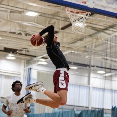 DylanSfg's profile picture. 6’7 ldn