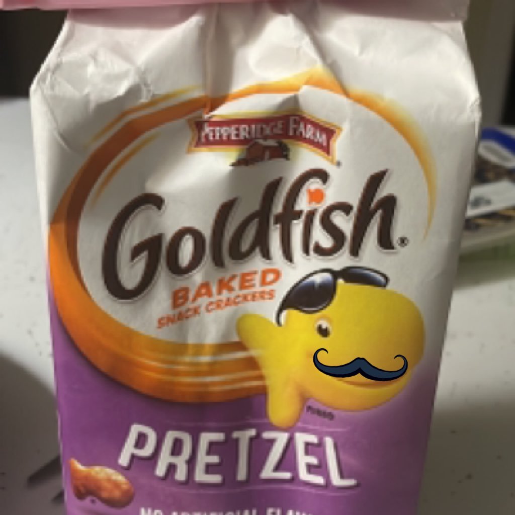 I want goldfish yumm I play Fortnite and gorilla tag