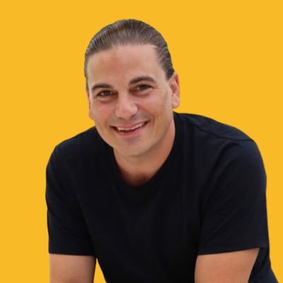 Founder & CEO @ryzlabs maker of @ntrvsta @hiptrainfitness @offsiteio. Host of @Builtthisweek_ also: @Amazon @Ring @Washiofavorites & @Caliburritoco #Bitcoin