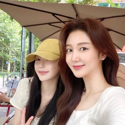 Mary50496061169's profile picture. Lif Without expectation is smooth