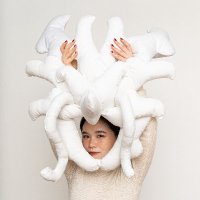 christina hahn (@whatsgoinghahn) 's Twitter Profile Photo christina hahn (@whatsgoinghahn) 's Twitter Profile Photo